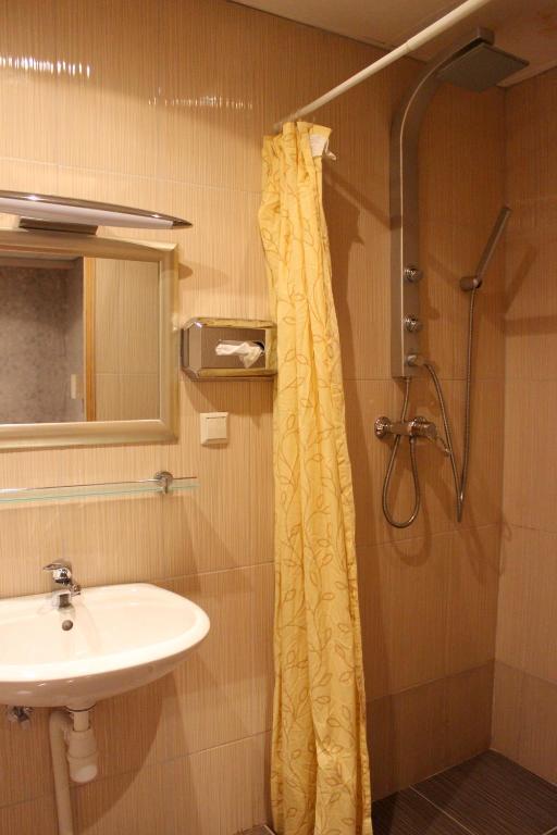 רוטרדם Skyline Hotel חדר תמונה